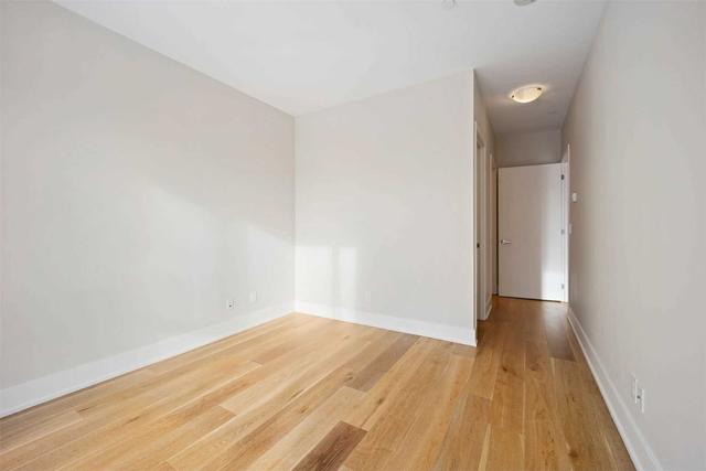 th110 - 1830 Bloor St W, Townhouse with 3 bedrooms, 3 bathrooms and 1 parking in Toronto ON | Image 3
