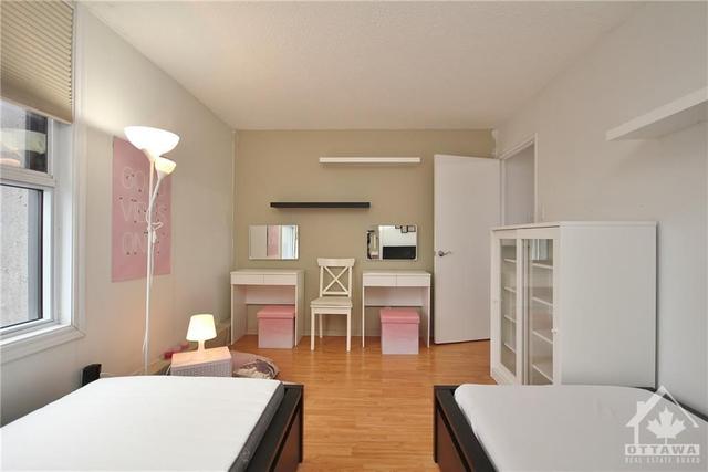 1102 - 1785 Frobisher Lane, Condo with 2 bedrooms, 1 bathrooms and 1 parking in Ottawa ON | Image 17