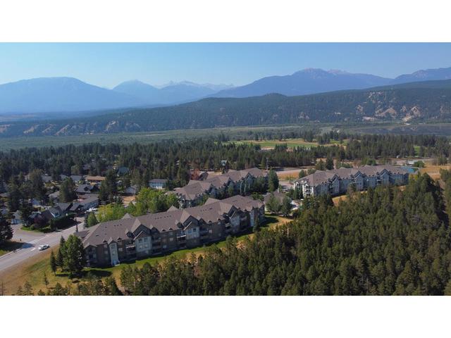 209 - 4769 Forsters Landing Road, Condo with 0 bedrooms, 0 bathrooms and 1 parking in Radium Hot Springs BC | Image 1