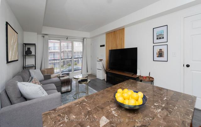 2054 - 3041 Finch Ave W, Townhouse with 2 bedrooms, 1 bathrooms and 2 parking in Toronto ON | Image 5