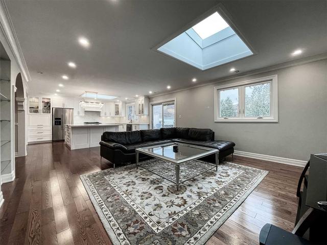 45 Katherine Rd, House detached with 4 bedrooms, 7 bathrooms and 3 parking in Toronto ON | Image 29