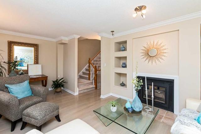 16 - 2299 Marine Dr, House attached with 2 bedrooms, 3 bathrooms and 1 parking in Oakville ON | Image 9