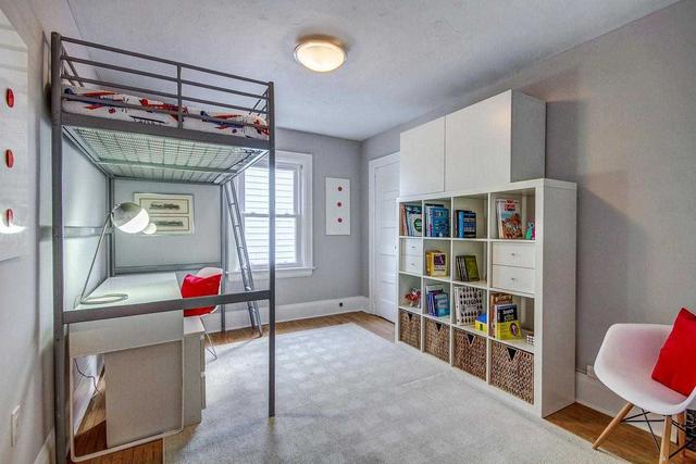 129 Dewhurst Blvd, House semidetached with 3 bedrooms, 2 bathrooms and 5 parking in Toronto ON | Image 9