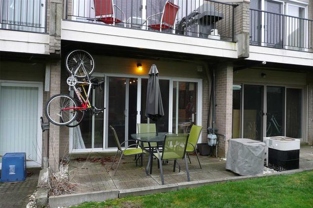 48 Cumberland Lane, Townhouse with 3 bedrooms, 2 bathrooms and 2 parking in Ajax ON | Image 13