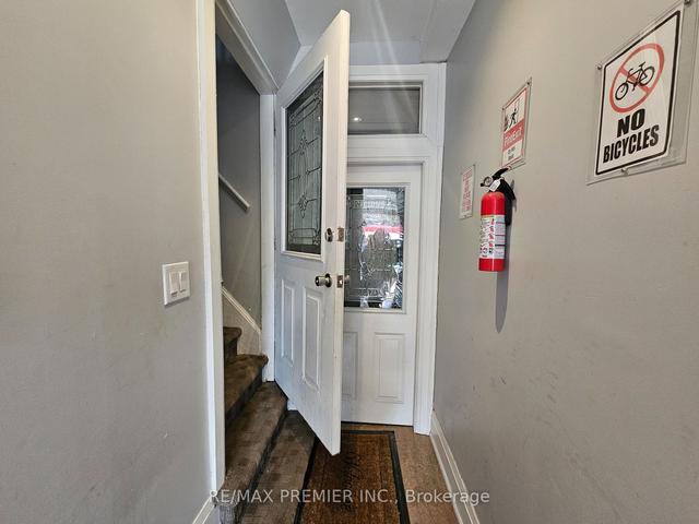 454 Gerrard St E, House semidetached with 5 bedrooms, 4 bathrooms and 0 parking in Toronto ON | Image 28