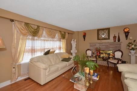 8200 Esquesing Line, House detached with 3 bedrooms, 2 bathrooms and 8 parking in Milton ON | Image 2