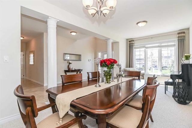 38 Cox Crt, House detached with 3 bedrooms, 3 bathrooms and 4 parking in Guelph ON | Image 8