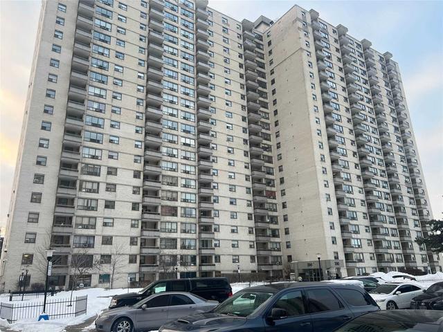1916 - 390 Dixon Rd, Condo with 2 bedrooms, 1 bathrooms and 1 parking in Toronto ON | Image 6