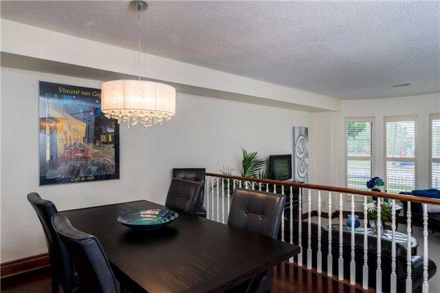 8 - 442 Maple Ave, Townhouse with 3 bedrooms, 3 bathrooms and 2 parking in Burlington ON | Image 4
