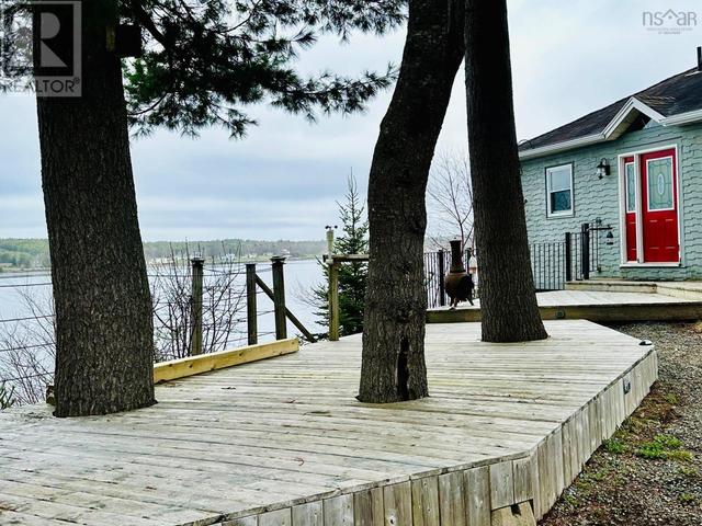2351 Highway 331, House detached with 3 bedrooms, 2 bathrooms and null parking in Lunenburg MD NS | Image 43