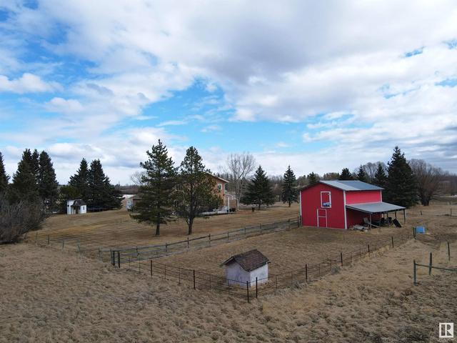50104 Rge Rd 73, House detached with 4 bedrooms, 2 bathrooms and null parking in Brazeau County AB | Image 72