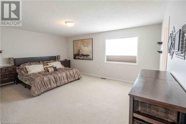 136 Pebblecreek Dr, House detached with 3 bedrooms, 3 bathrooms and 6 parking in Kitchener ON | Image 19