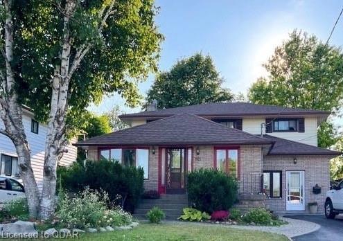 80 Campbell Street, House detached with 5 bedrooms, 3 bathrooms and 5 parking in Quinte West ON | Image 1