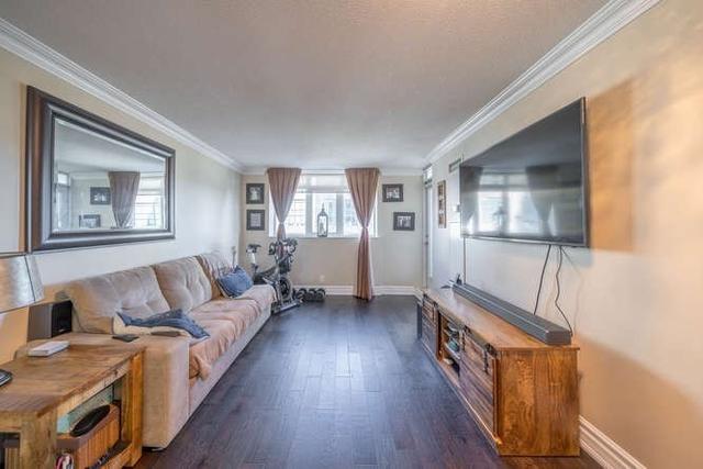416 - 185 Legion Rd N, Condo with 2 bedrooms, 2 bathrooms and 1 parking in Toronto ON | Image 4