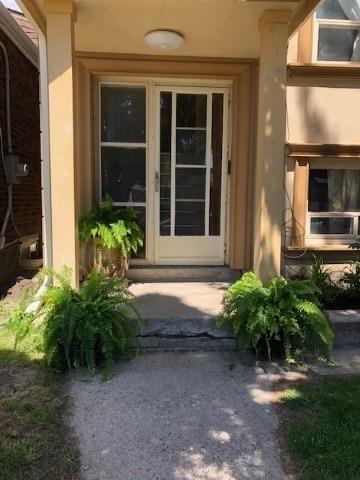 upper - 36 Ashbury Ave, House other with 3 bedrooms, 1 bathrooms and 1 parking in Toronto ON | Image 12