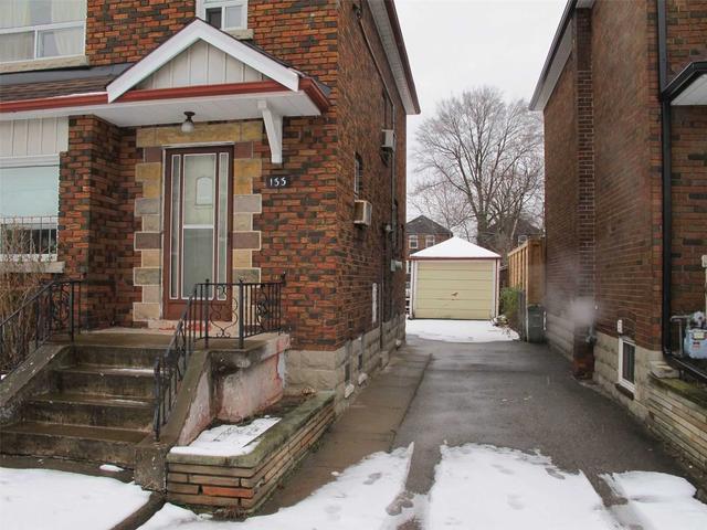 133 Cadorna Ave, House detached with 3 bedrooms, 2 bathrooms and 5 parking in Toronto ON | Image 12