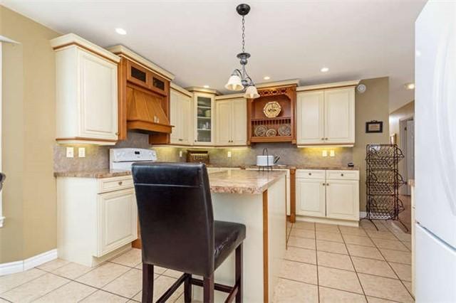 063393 Southgate Road 6 Rd, House detached with 3 bedrooms, 3 bathrooms and 9 parking in West Grey ON | Image 5