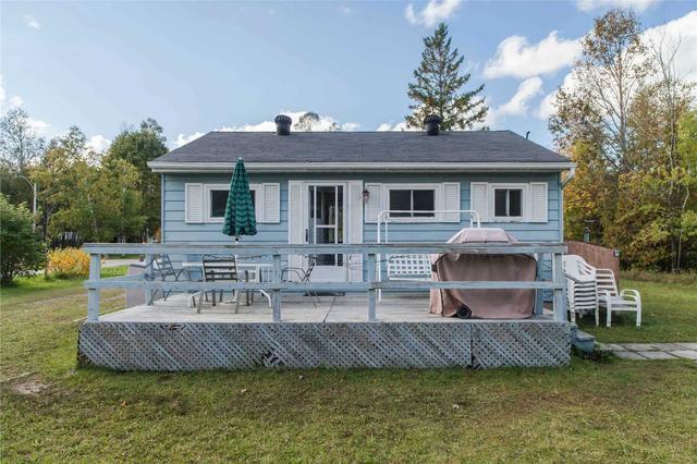 39 Clarence Ave, House detached with 2 bedrooms, 1 bathrooms and 5 parking in South Bruce Peninsula ON | Image 9