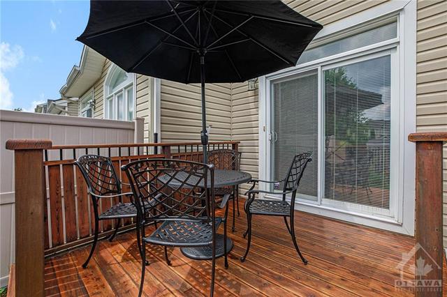 206 Parkin Circle, Townhouse with 3 bedrooms, 3 bathrooms and 2 parking in Ottawa ON | Image 25