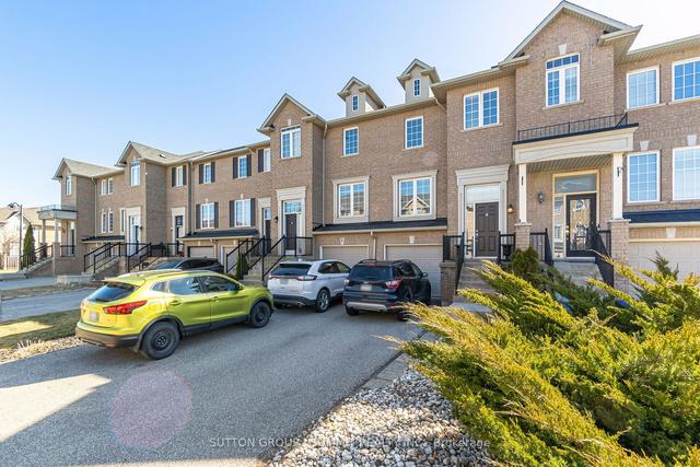 6 - 2280 Baronwood Dr, House attached with 3 bedrooms, 3 bathrooms and 3 parking in Oakville ON | Image 12