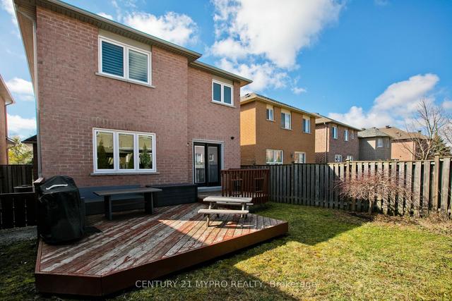 18 River Ridge Blvd, House detached with 3 bedrooms, 3 bathrooms and 4 parking in Aurora ON | Image 28