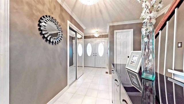 123 Granada Cres, House detached with 3 bedrooms, 4 bathrooms and 5 parking in Toronto ON | Image 34