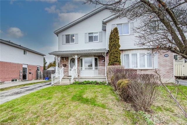 296 Benesfort Crescent, House semidetached with 3 bedrooms, 1 bathrooms and 3 parking in Kitchener ON | Image 23