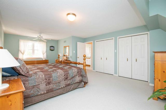2 Algonquin Heights Crt, House detached with 3 bedrooms, 2 bathrooms and 8 parking in Essa ON | Image 11