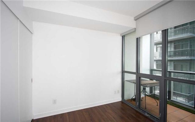 3906 - 110 Charles St E, Condo with 2 bedrooms, 2 bathrooms and 1 parking in Toronto ON | Image 6