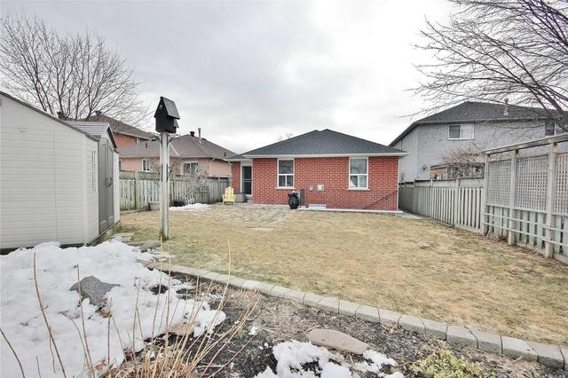 108 Violet St, House detached with 2 bedrooms, 3 bathrooms and 5.5 parking in Barrie ON | Image 19