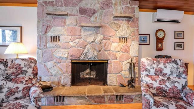 1288 Brydons Bay Rd, House detached with 4 bedrooms, 1 bathrooms and 6 parking in Gravenhurst ON | Image 3