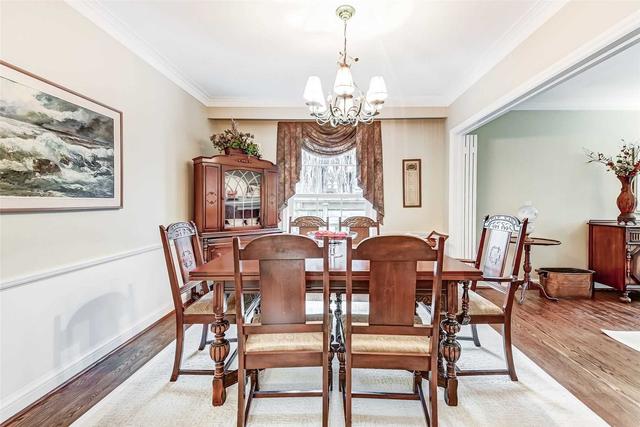 5 Woodvalley Dr, House detached with 3 bedrooms, 3 bathrooms and 5 parking in Toronto ON | Image 27