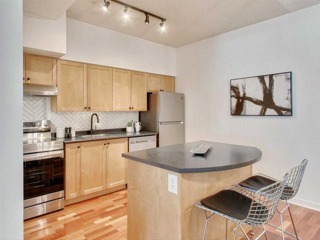 409 - 50 Camden St, Condo with 1 bedrooms, 1 bathrooms and 1 parking in Toronto ON | Image 14