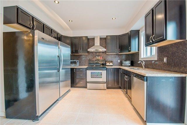 31 Keeble Cres, House detached with 4 bedrooms, 3 bathrooms and 4 parking in Ajax ON | Image 8