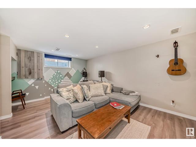2925 23 St St Nw, House semidetached with 3 bedrooms, 2 bathrooms and null parking in Edmonton AB | Image 33