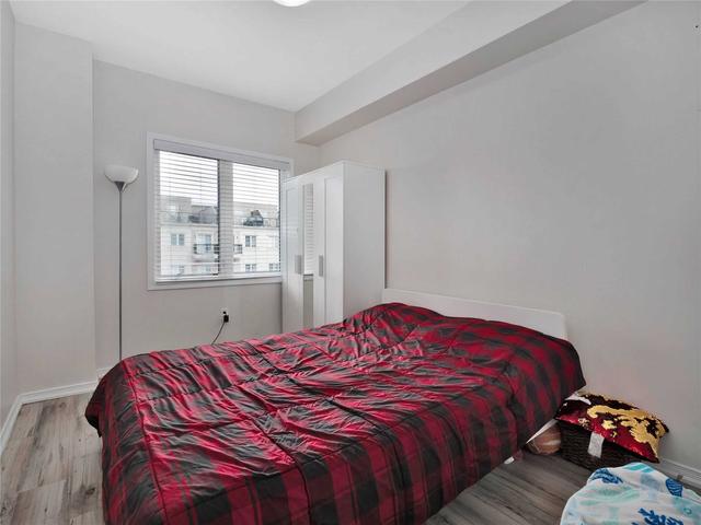 226 - 15 Coneflower Cres, Townhouse with 2 bedrooms, 2 bathrooms and 1 parking in Toronto ON | Image 9
