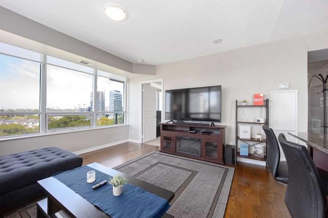 1202 - 15 Legion Rd W, Condo with 2 bedrooms, 1 bathrooms and 1 parking in Toronto ON | Image 20