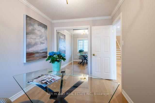 1 - 1200 Lambs Crt, Townhouse with 3 bedrooms, 4 bathrooms and 2 parking in Burlington ON | Image 3