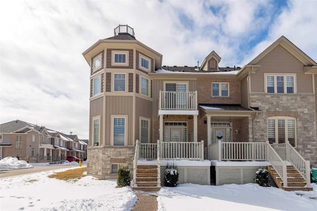 102 Dunrobin Lane, House attached with 3 bedrooms, 4 bathrooms and 1 parking in Ottawa ON | Image 1