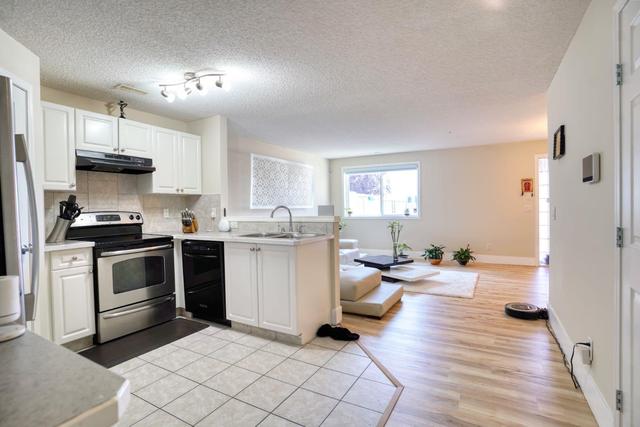 1 - 1823 35 Street Se, Condo with 2 bedrooms, 2 bathrooms and 1 parking in Calgary AB | Image 12