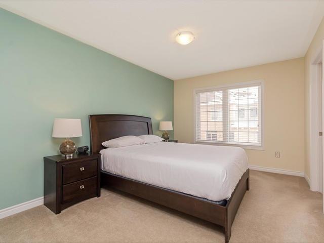 7199 Triumph Lane, Townhouse with 3 bedrooms, 3 bathrooms and 1 parking in Mississauga ON | Image 7