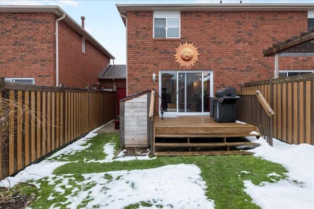 8 Weymouth Rd, House attached with 3 bedrooms, 2 bathrooms and 3 parking in Barrie ON | Image 24