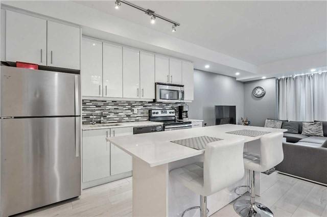 201 - 760 The Queensway Ave, Condo with 2 bedrooms, 2 bathrooms and null parking in Toronto ON | Image 10