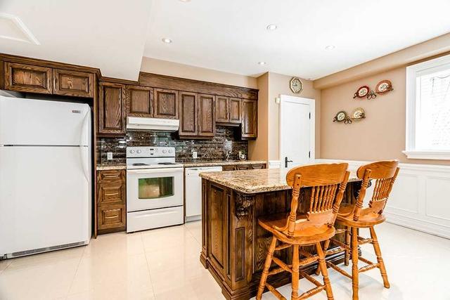 85 Comay Rd, House detached with 4 bedrooms, 5 bathrooms and 6 parking in Toronto ON | Image 15