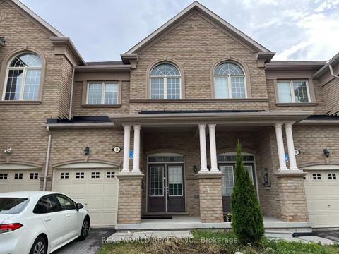 15 Nimes Ave, House attached with 3 bedrooms, 3 bathrooms and 3 parking in Markham ON | Card Image
