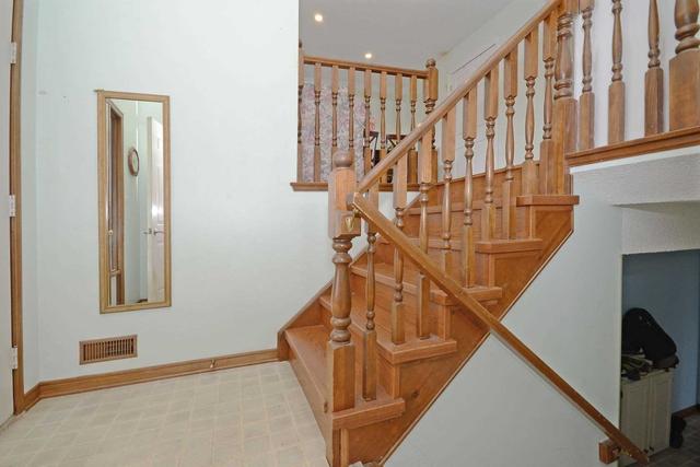 6241 Ash St, House detached with 3 bedrooms, 3 bathrooms and 3 parking in Niagara Falls ON | Image 34