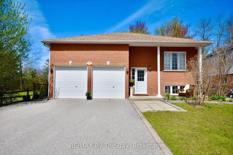 72 Forest Ave, Wasaga Beach, ON, L9Z2K4 | Card Image
