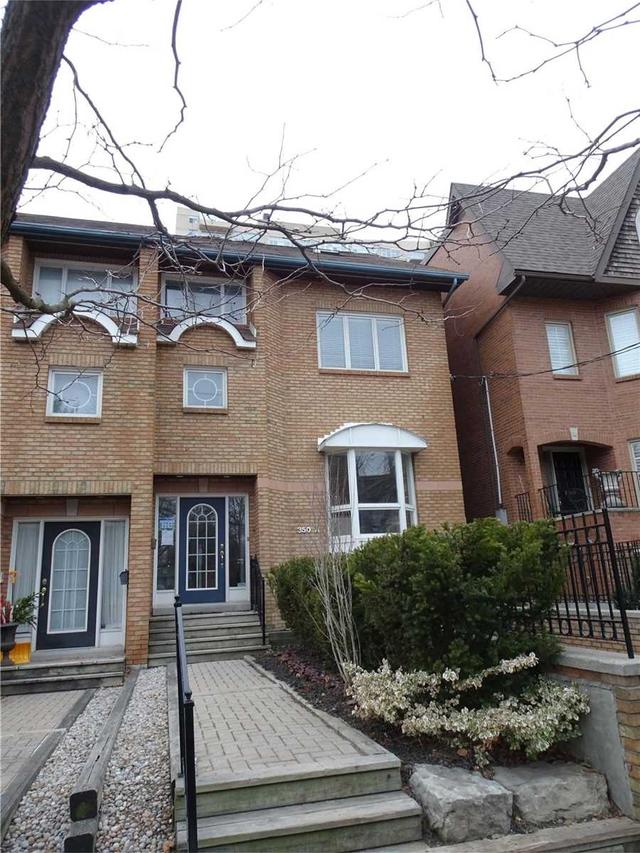 road - 350a Spadina Rd, House semidetached with 3 bedrooms, 4 bathrooms and 2 parking in Toronto ON | Image 12