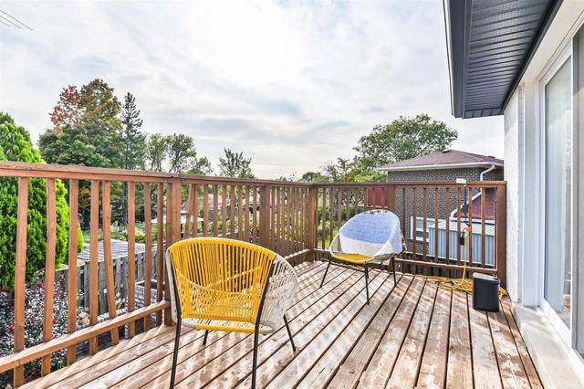 4 Jackmuir Cres, House detached with 3 bedrooms, 3 bathrooms and 3 parking in Toronto ON | Image 15