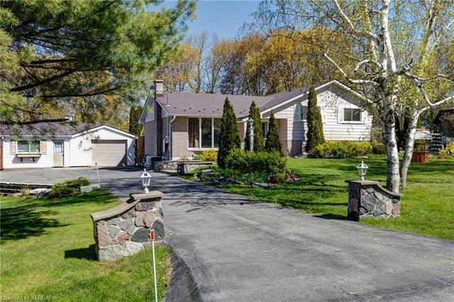 66 Manvers Dr, House detached with 3 bedrooms, 2 bathrooms and 7 parking in Kawartha Lakes ON | Image 12